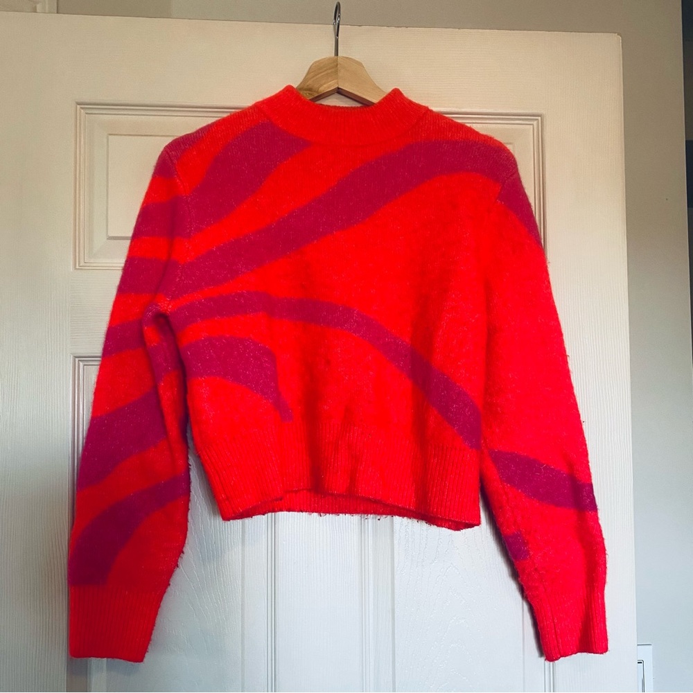 Zara Sweater - Hot Pink